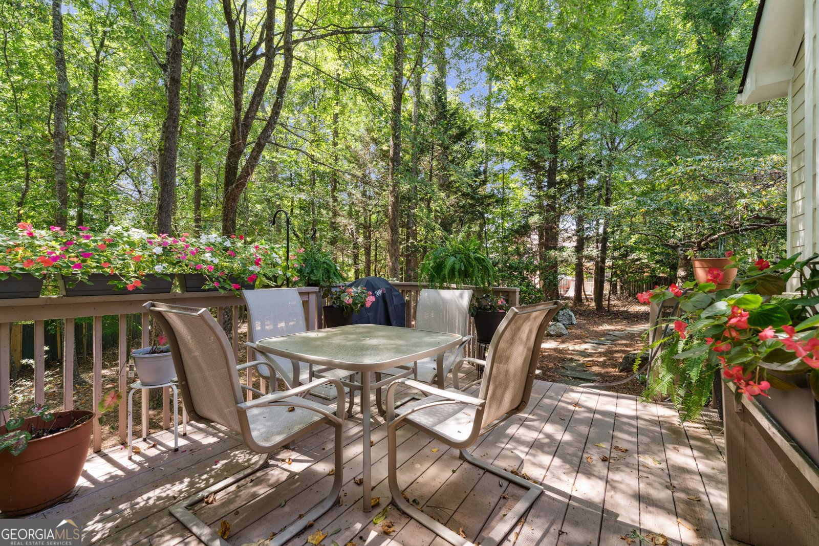 523 WILLSFORD Court Alpharetta - 1
