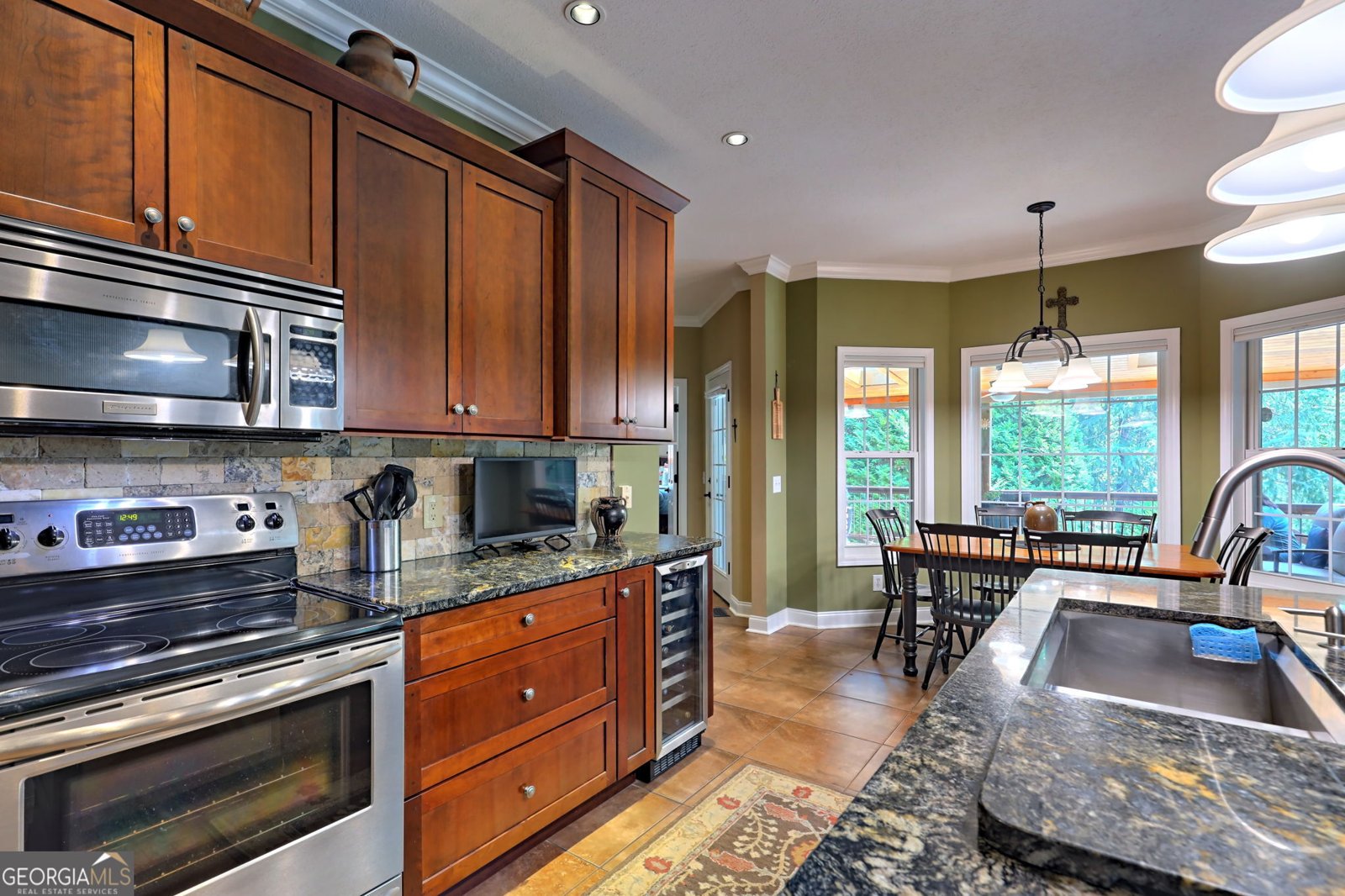 271 Chattahoochee Glen Road Clarkesville - 28