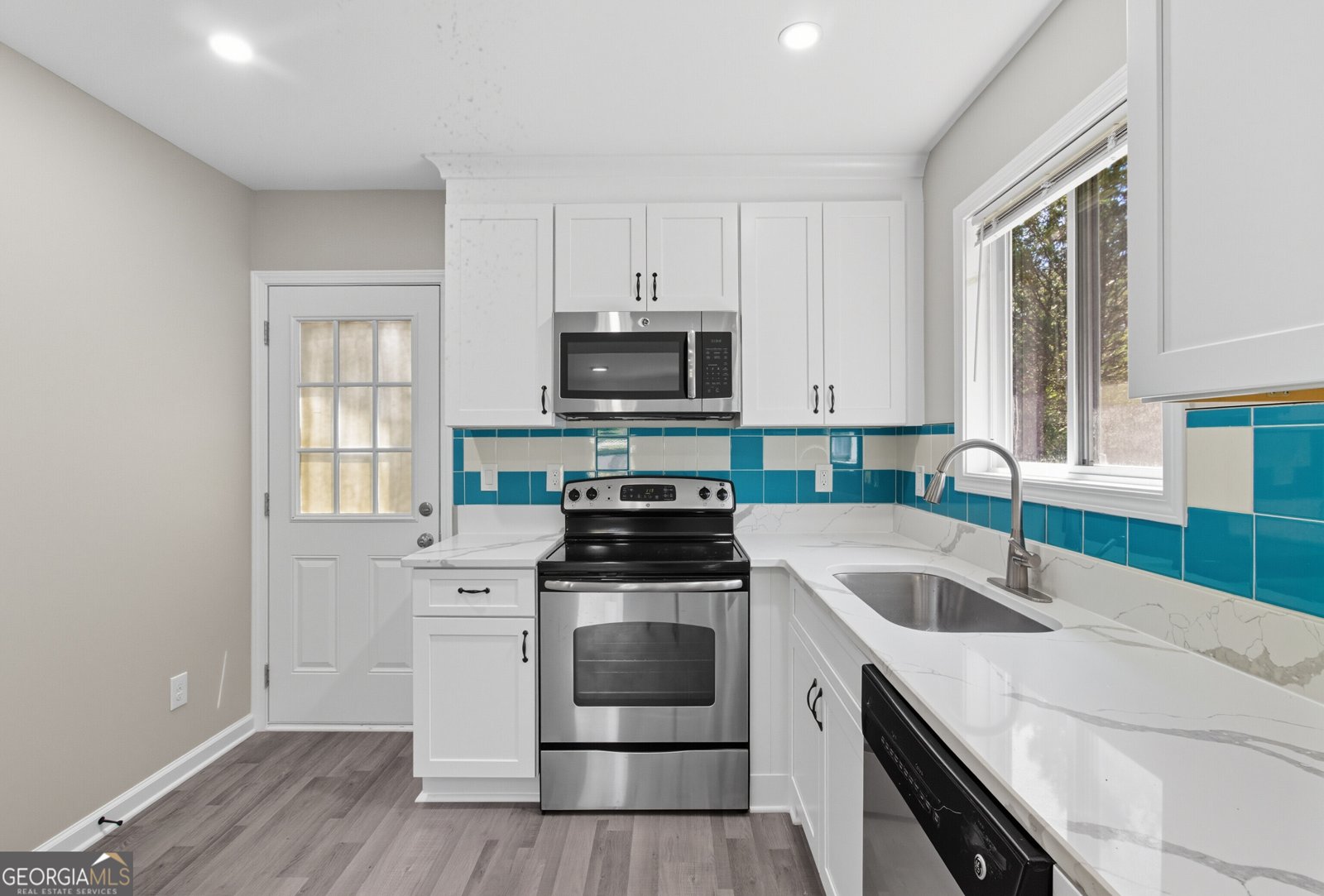 4064 POST Road Winston - 8
