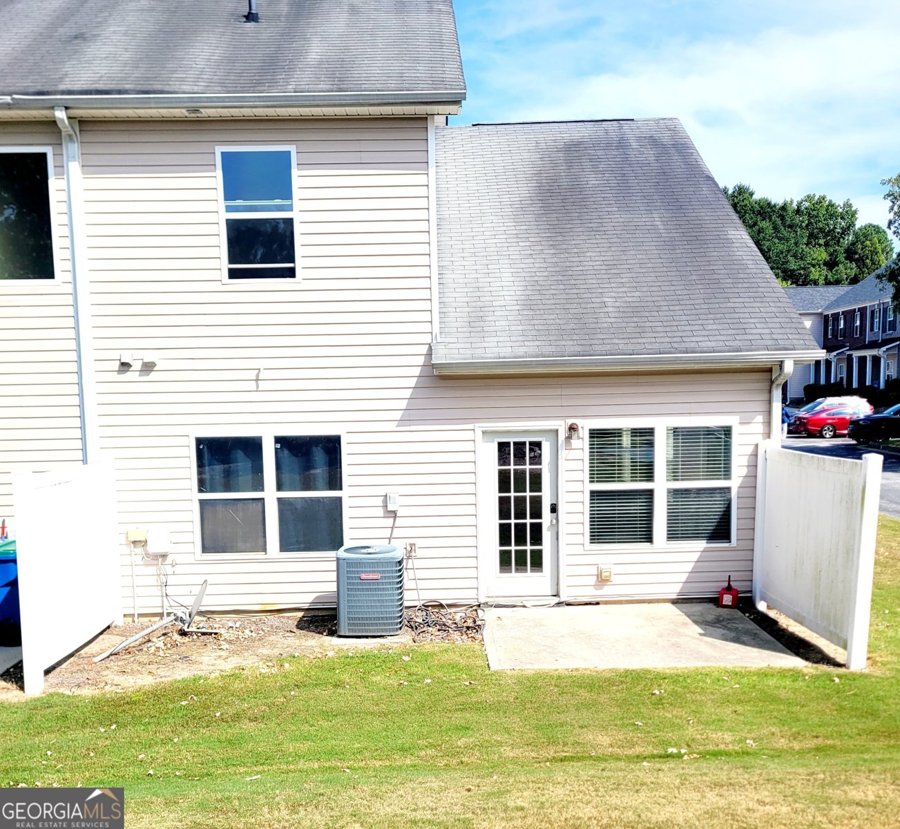 2555 FLAT SHOALS Road South Fulton - 2