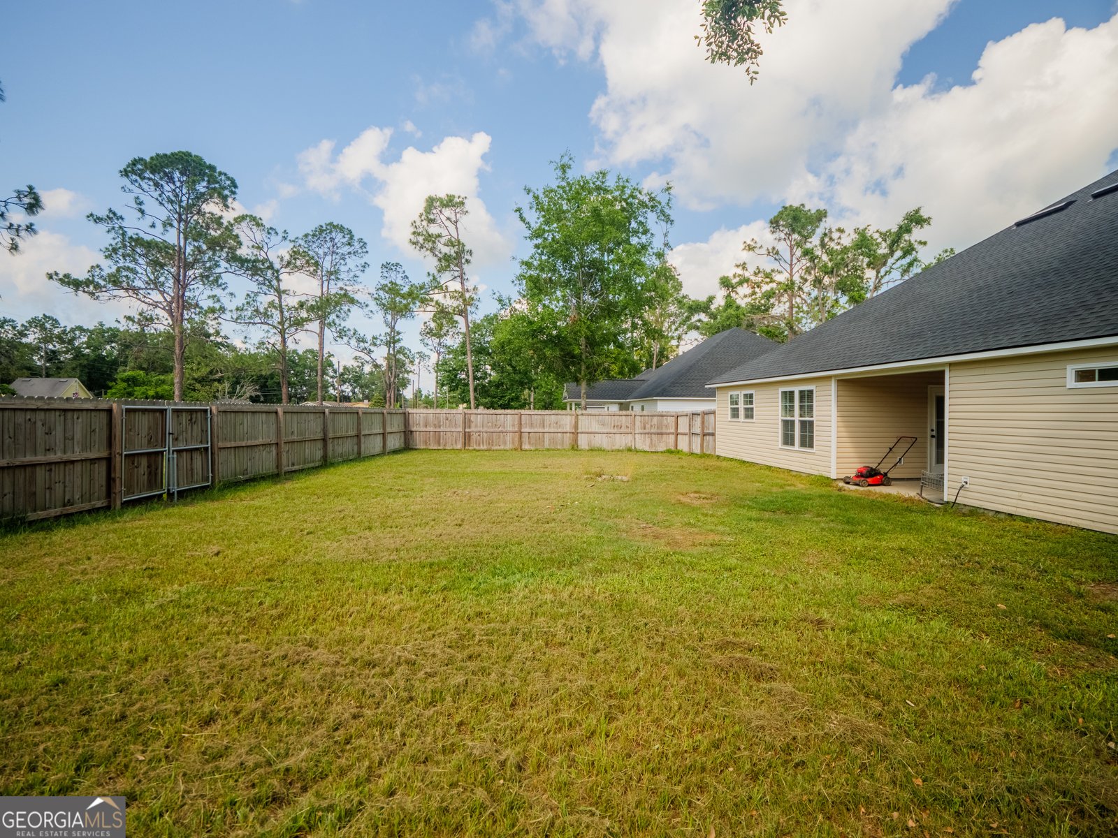 5674 Clydetta Drive Lake Park - 34