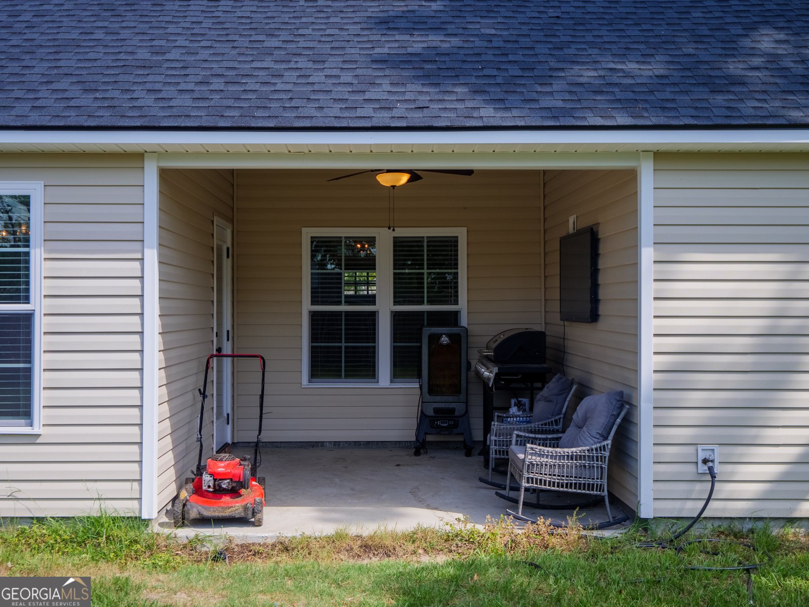 5674 Clydetta Drive Lake Park - 35