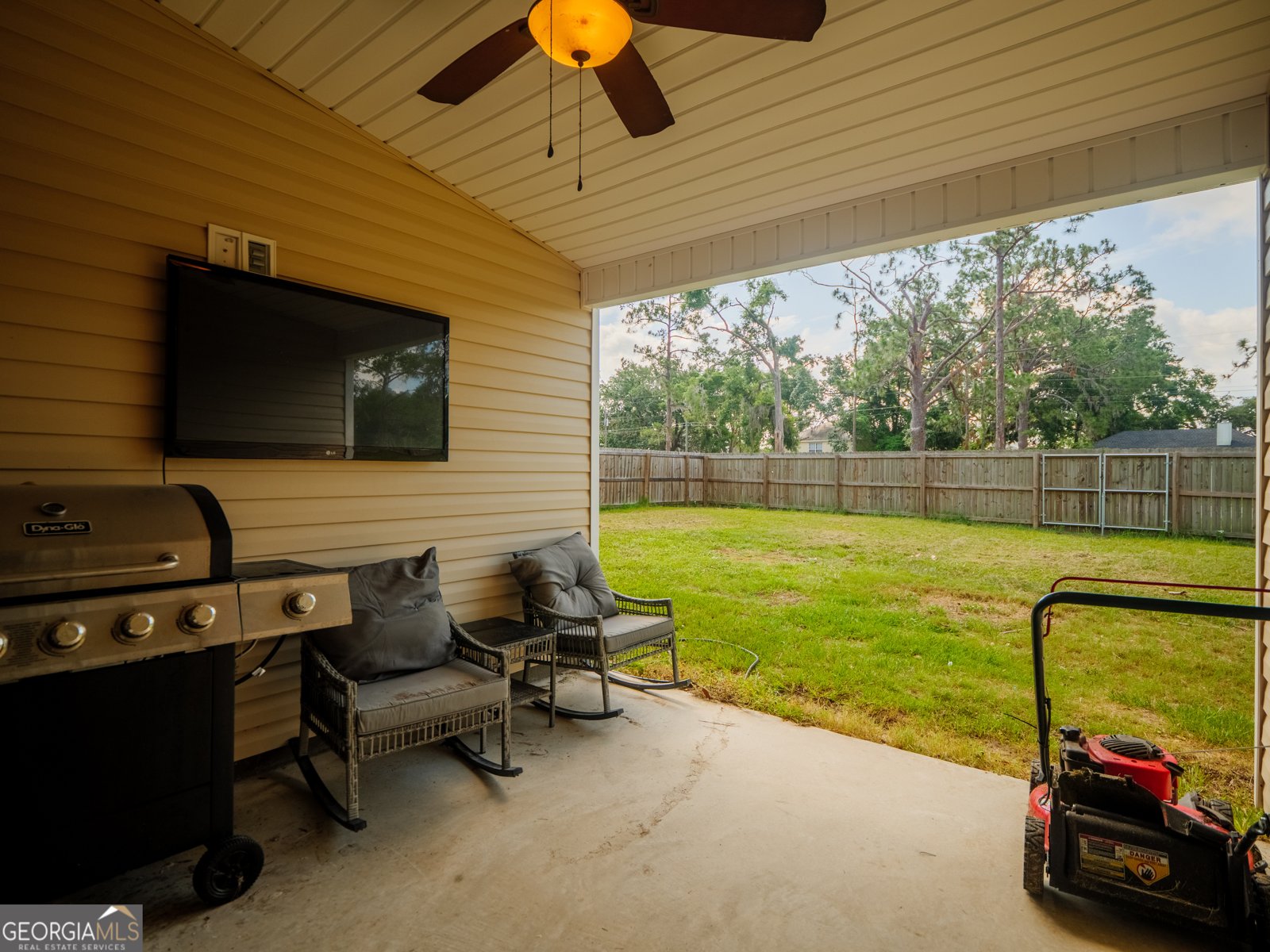 5674 Clydetta Drive Lake Park - 38