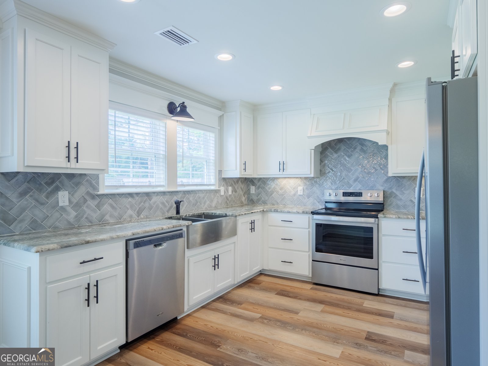 5674 Clydetta Drive Lake Park - 9