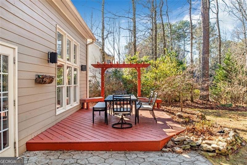 380 VICTORIAN Lane Johns Creek - 18