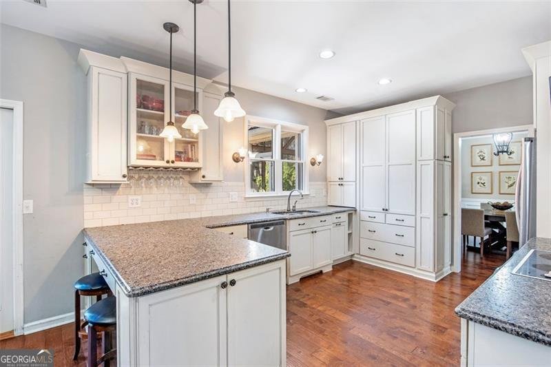 380 VICTORIAN Lane Johns Creek - 25
