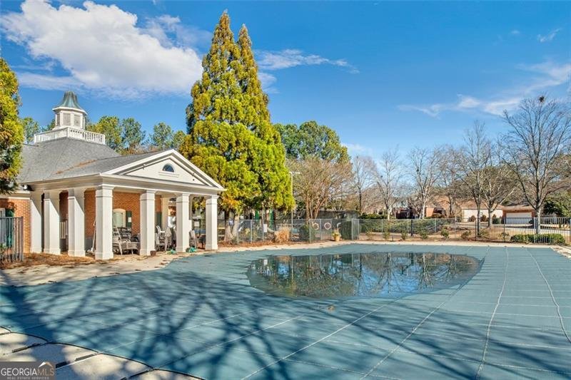 380 VICTORIAN Lane Johns Creek - 38