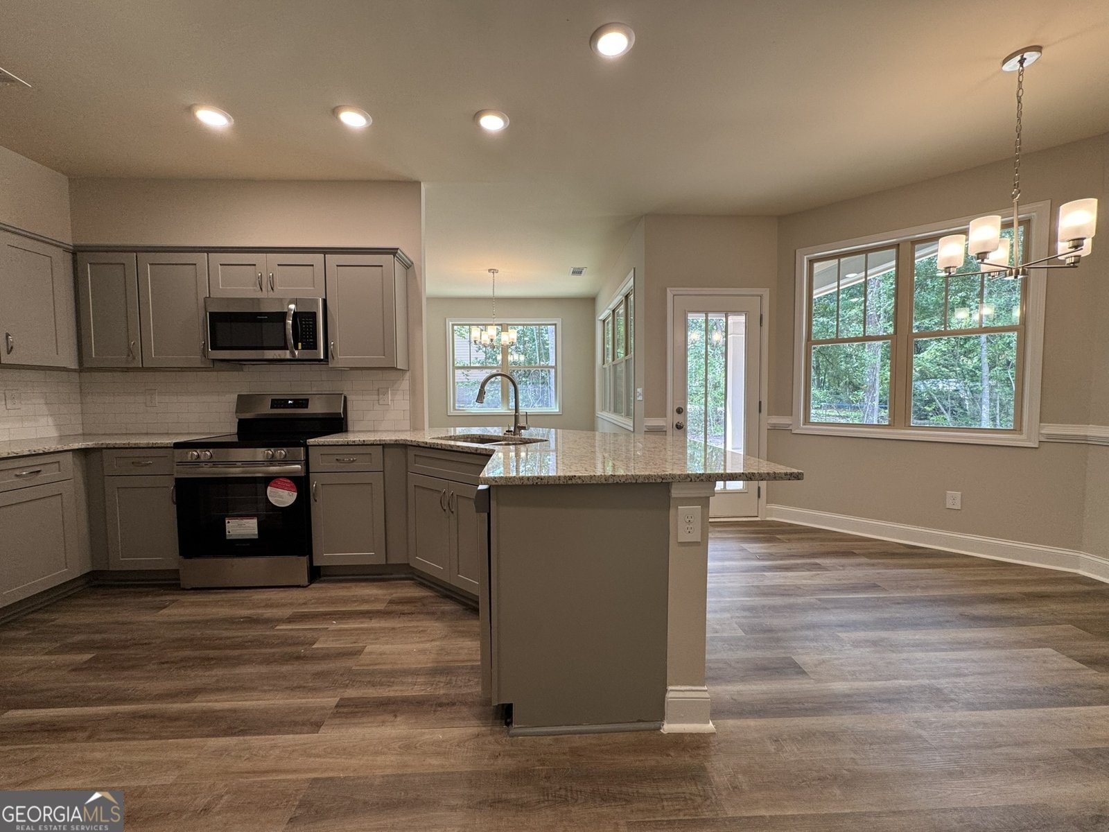 134 Country World Drive Macon - 31