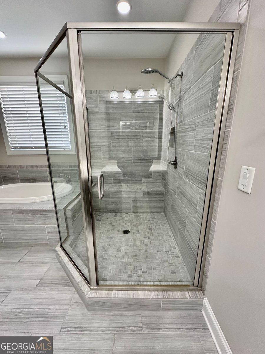 2166 DERBYSHIRE Drive Marietta - 10