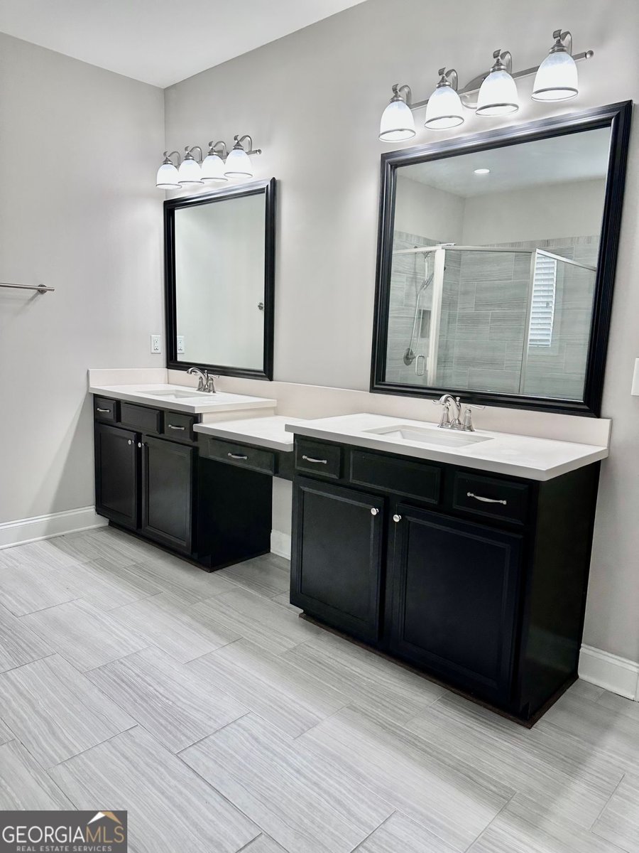 2166 DERBYSHIRE Drive Marietta - 12