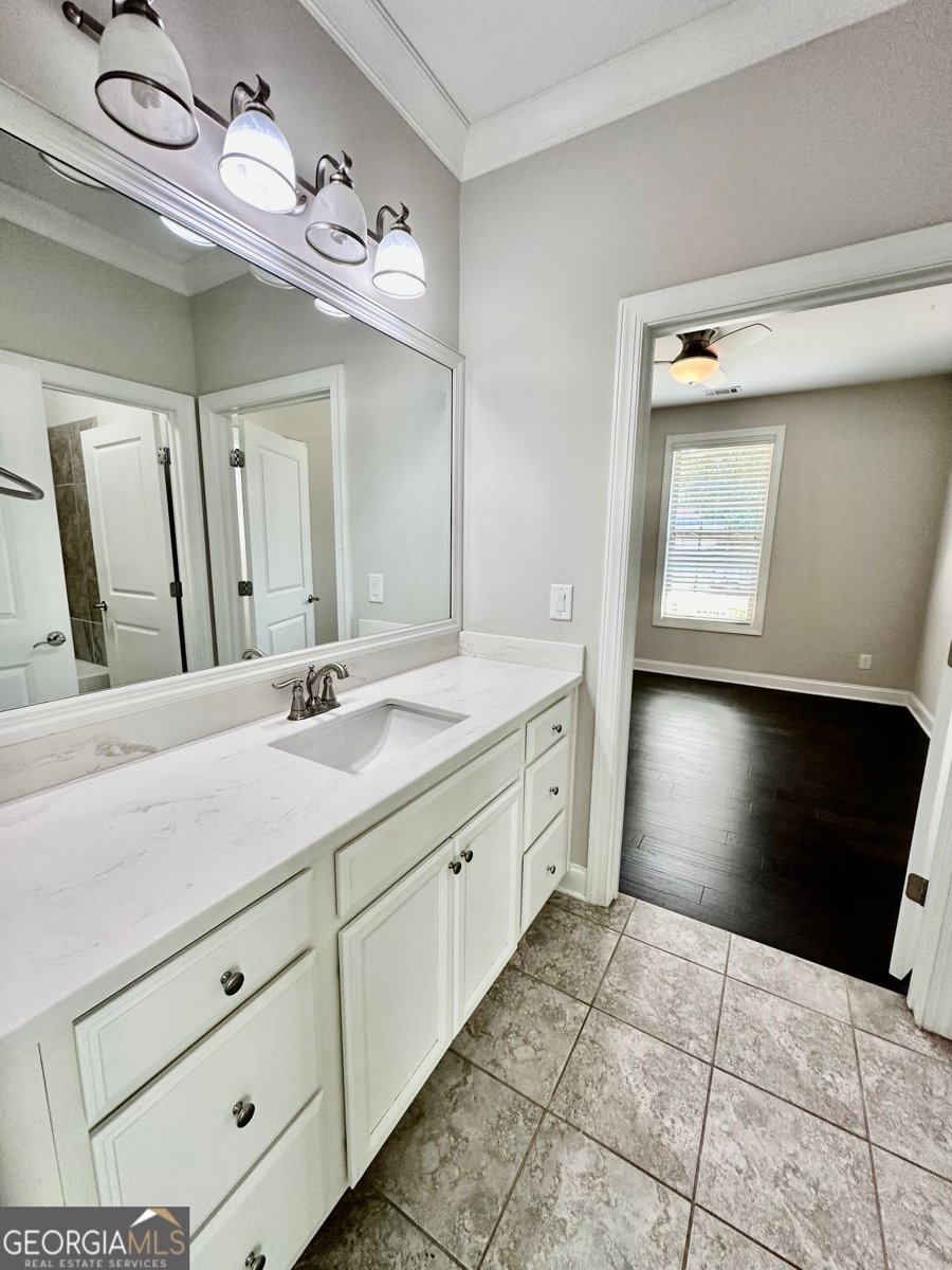 2166 DERBYSHIRE Drive Marietta - 15