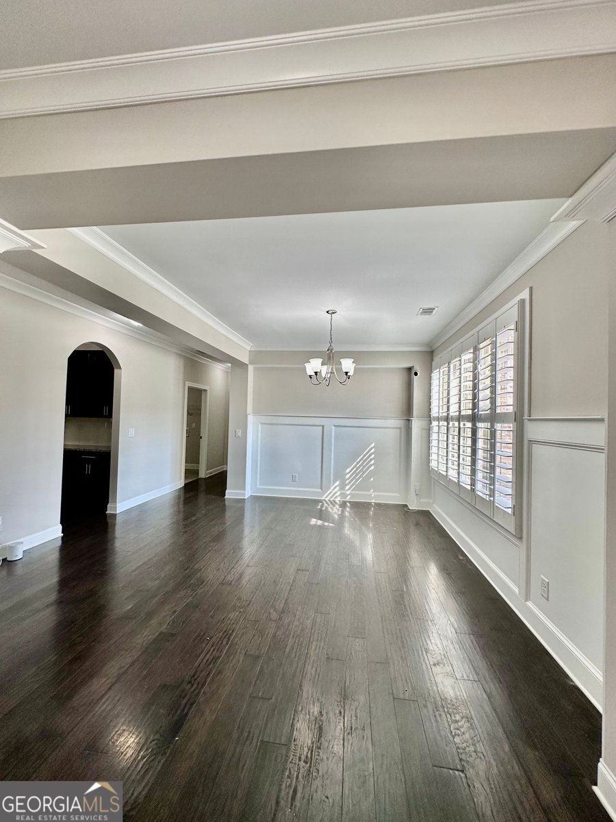 2166 DERBYSHIRE Drive Marietta - 17