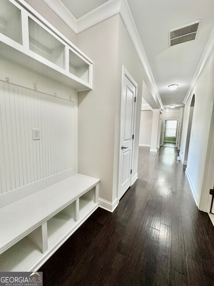 2166 DERBYSHIRE Drive Marietta - 21