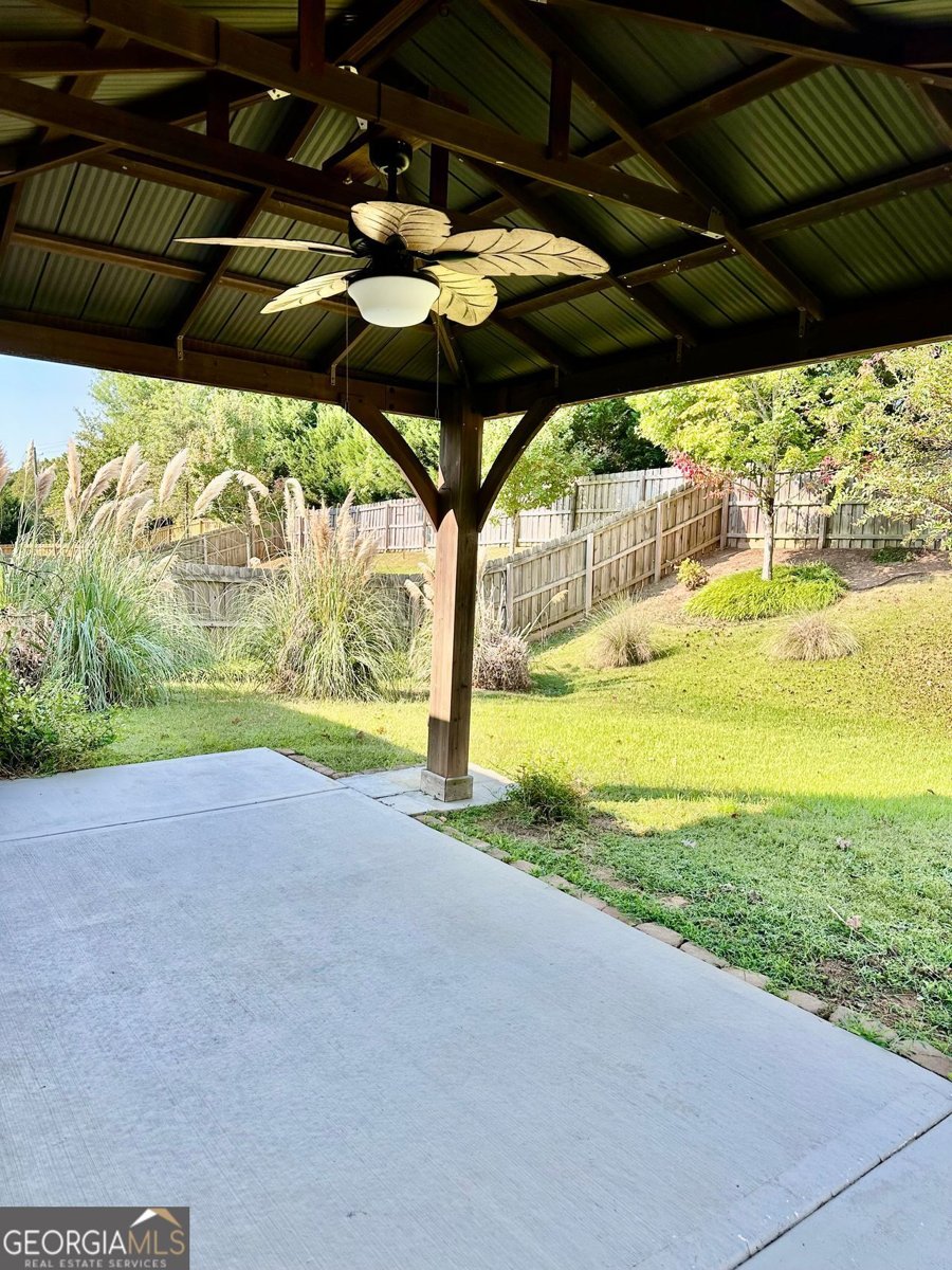2166 DERBYSHIRE Drive Marietta - 24