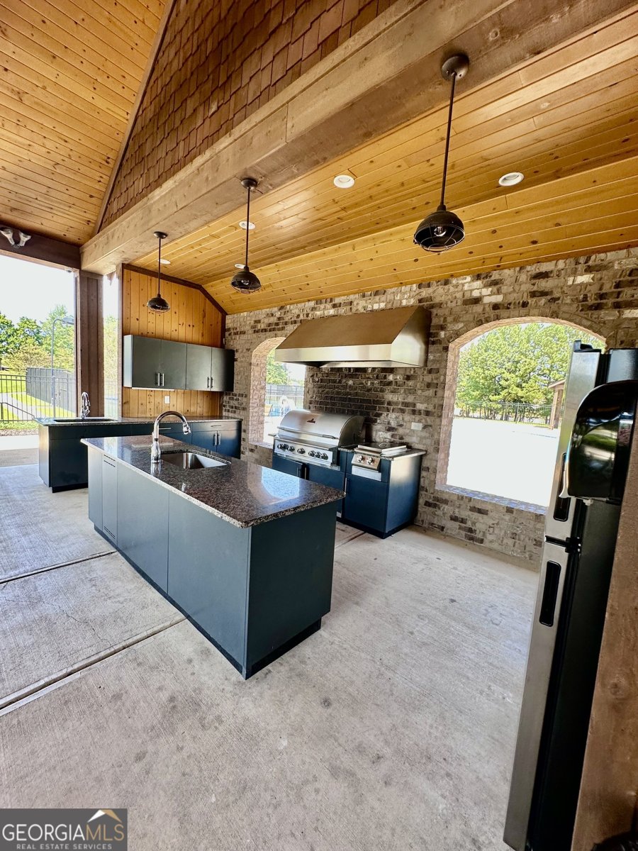 2166 DERBYSHIRE Drive Marietta - 57