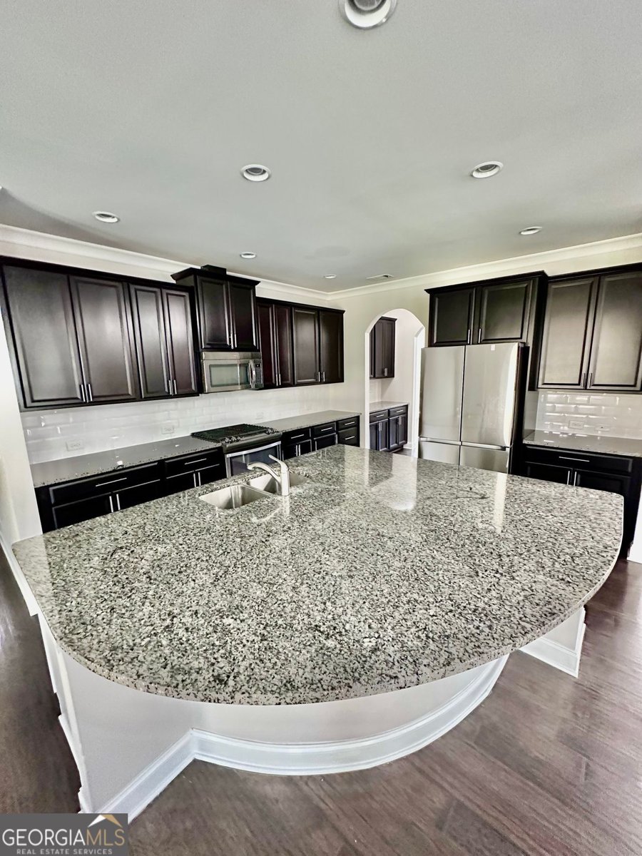 2166 DERBYSHIRE Drive Marietta - 7