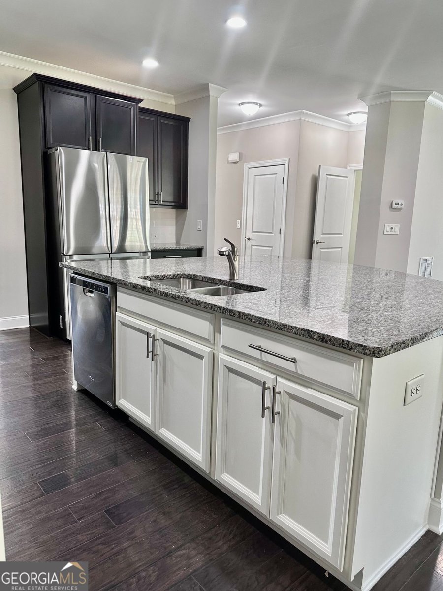 2166 DERBYSHIRE Drive Marietta - 9