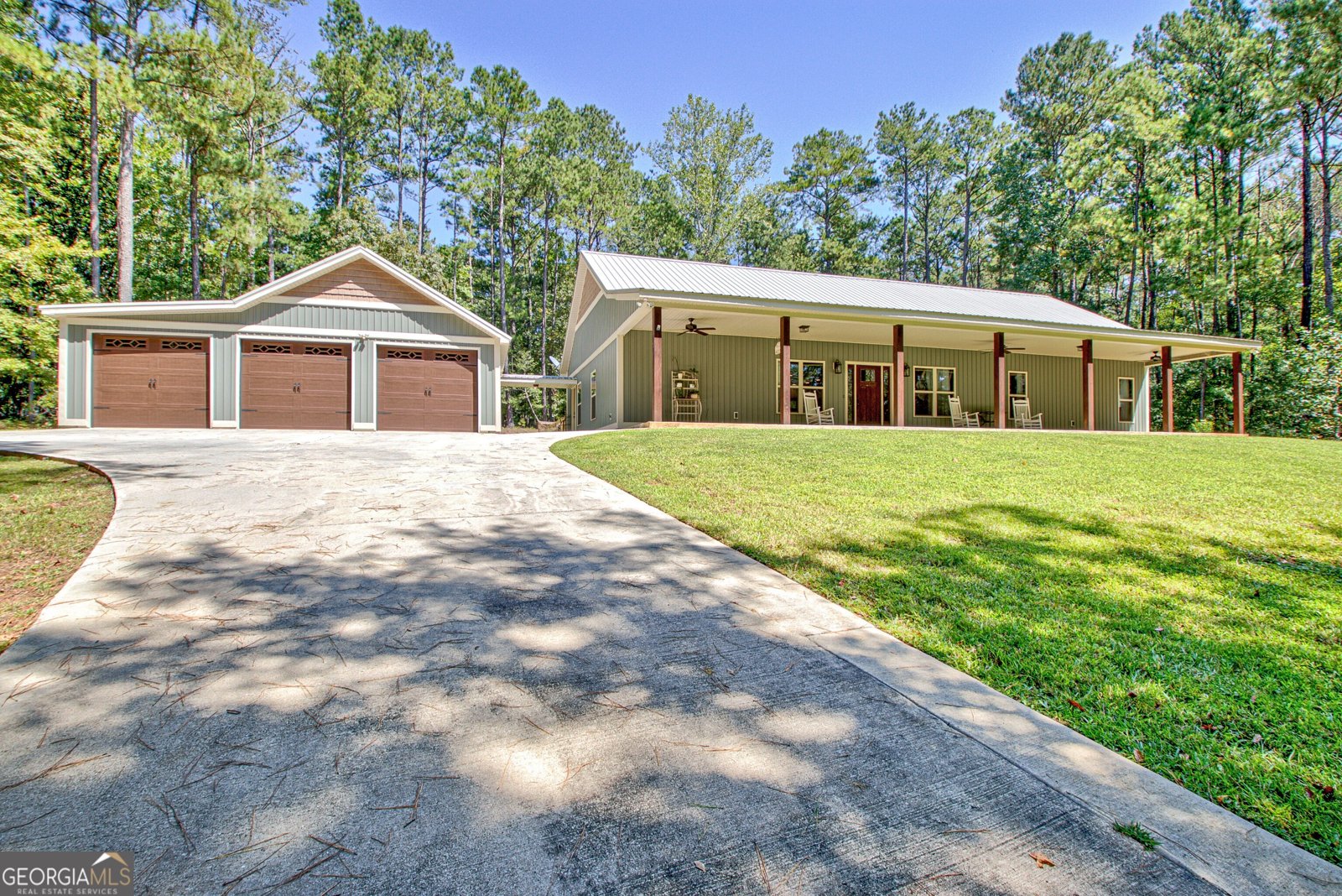927 Boy Scout Road Newnan - 1