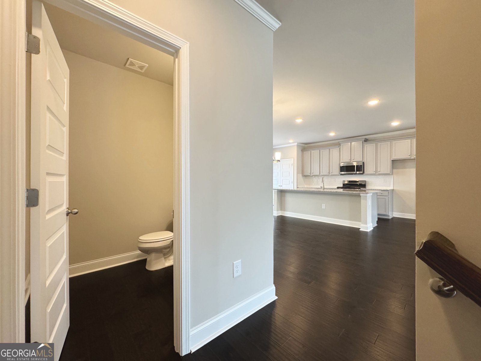 2020 Manor Pointe Drive Cumming - 7