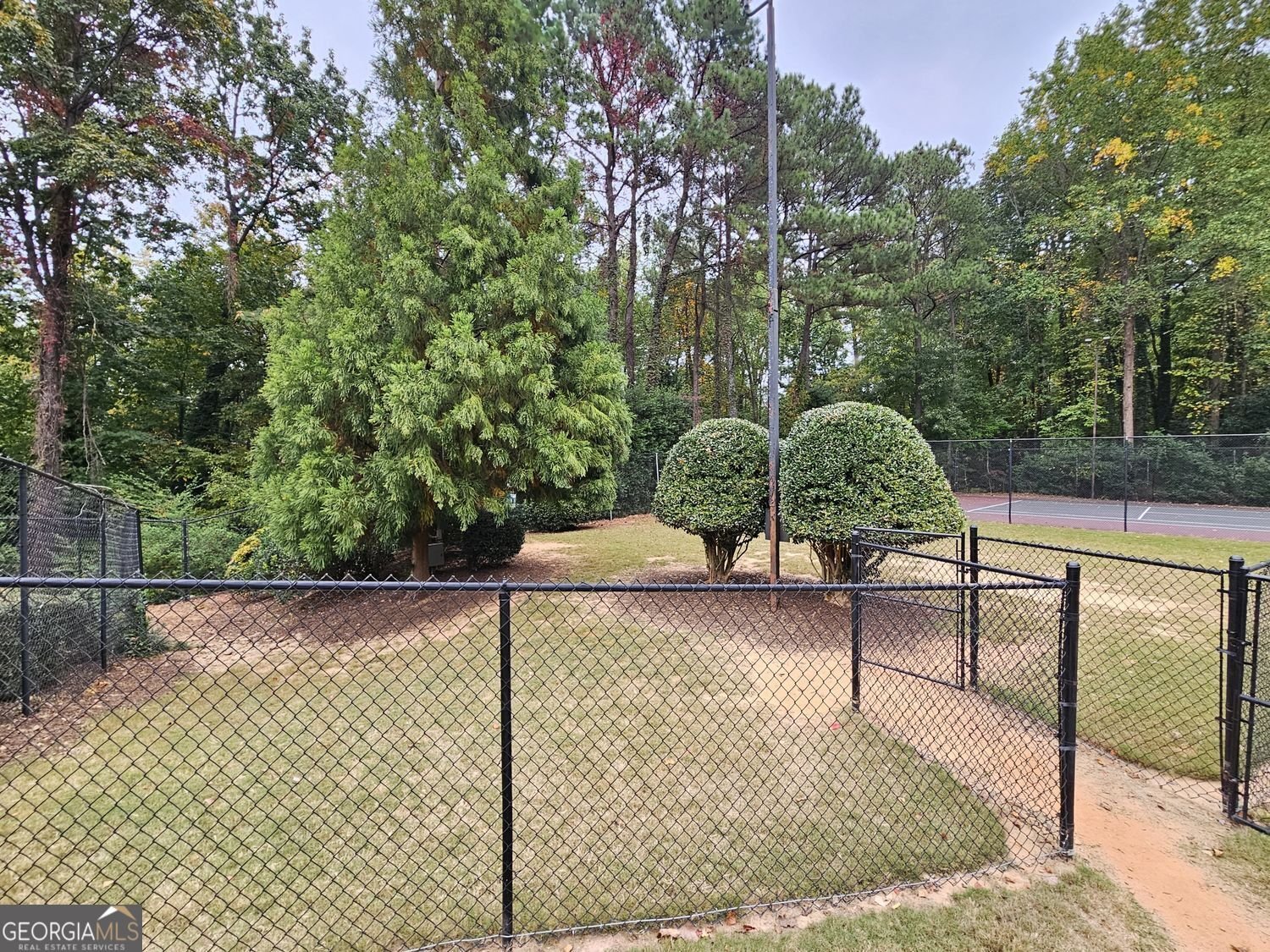 3160 Seven Pines Court Atlanta - 1