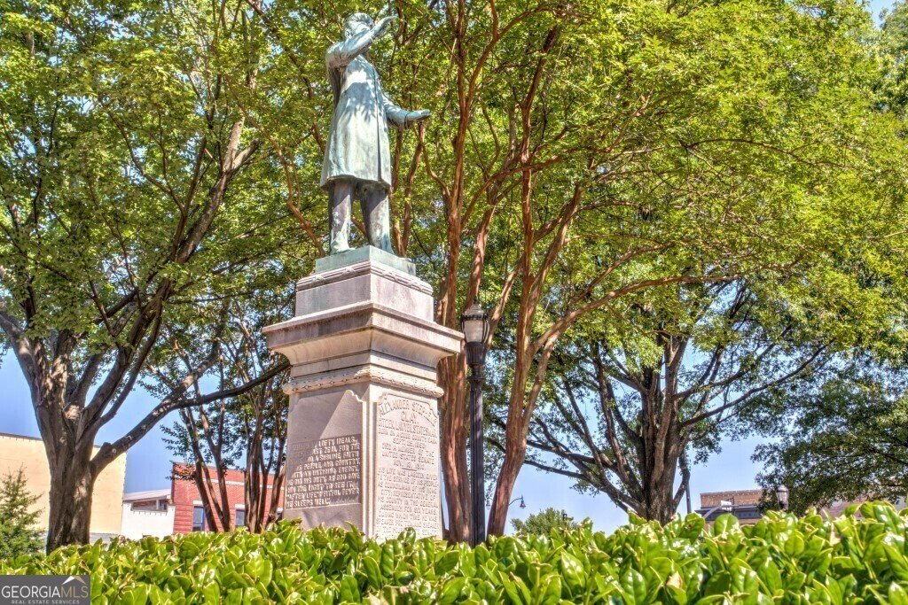 3275 Hilltop Circle Marietta - 22