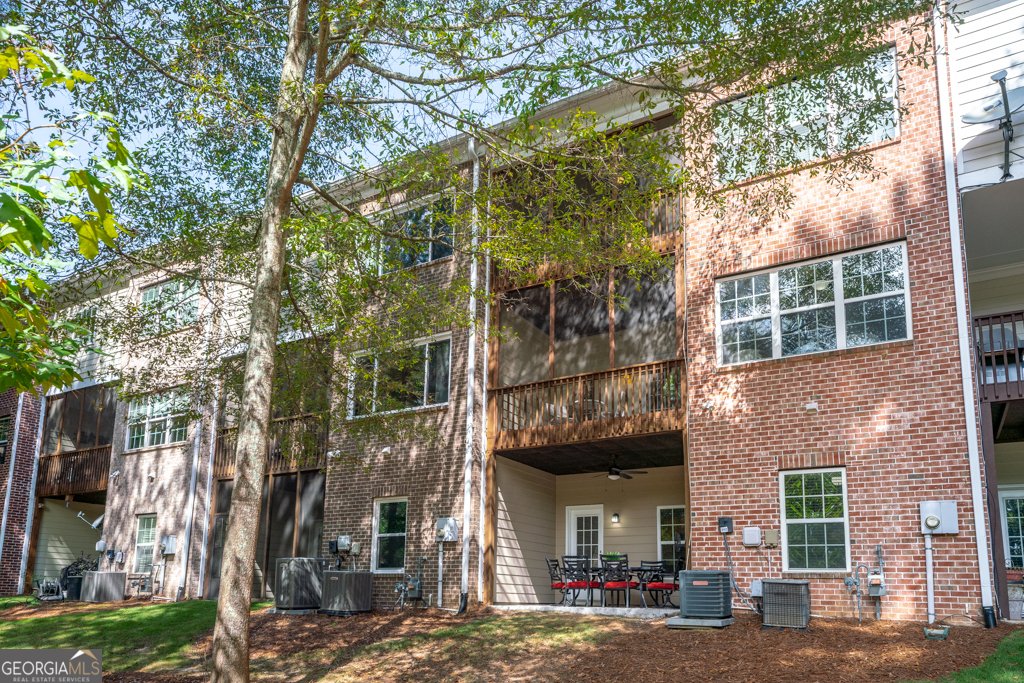 12856 Deer Park Lane Alpharetta - 2