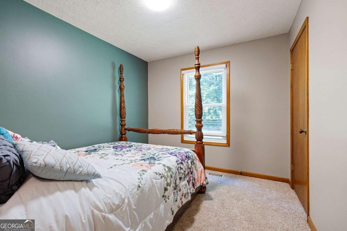 205 Deerchase Drive Woodstock - 14