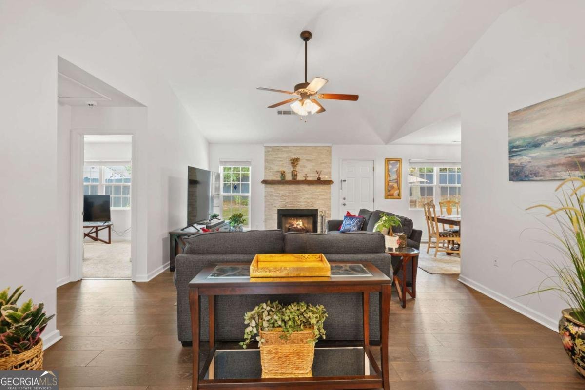 3255 Caley Mill Drive Powder Springs - 2