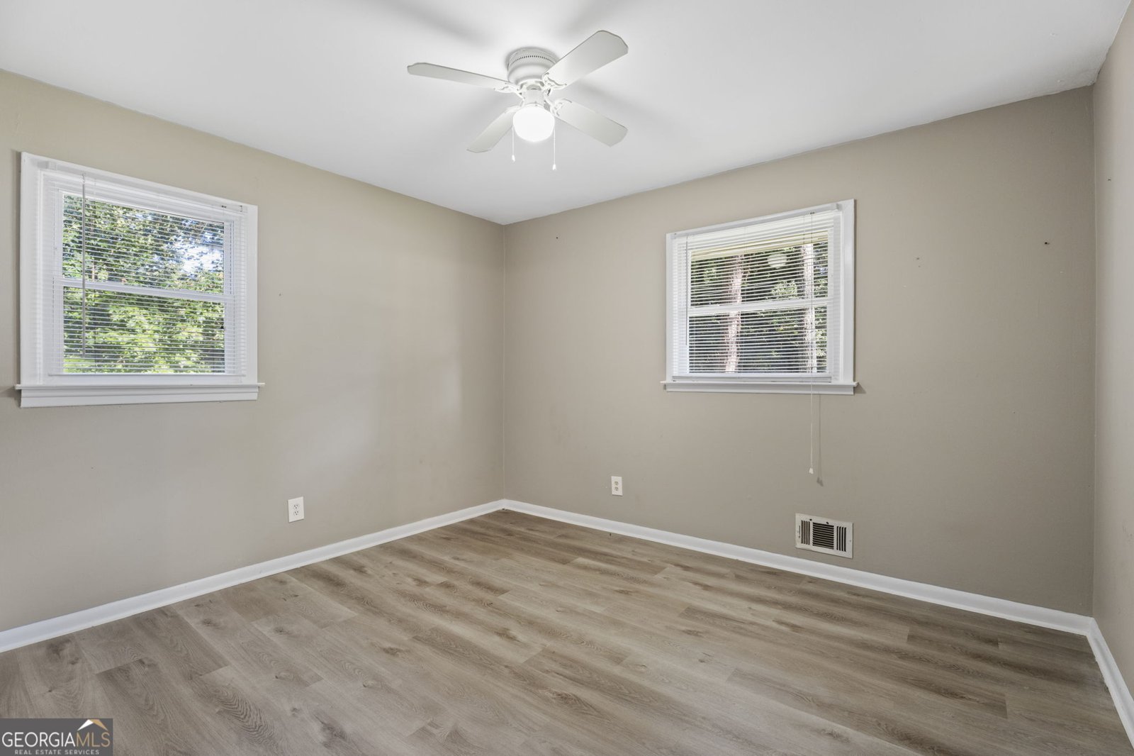 775 Aberdeen Drive Stone Mountain - 18