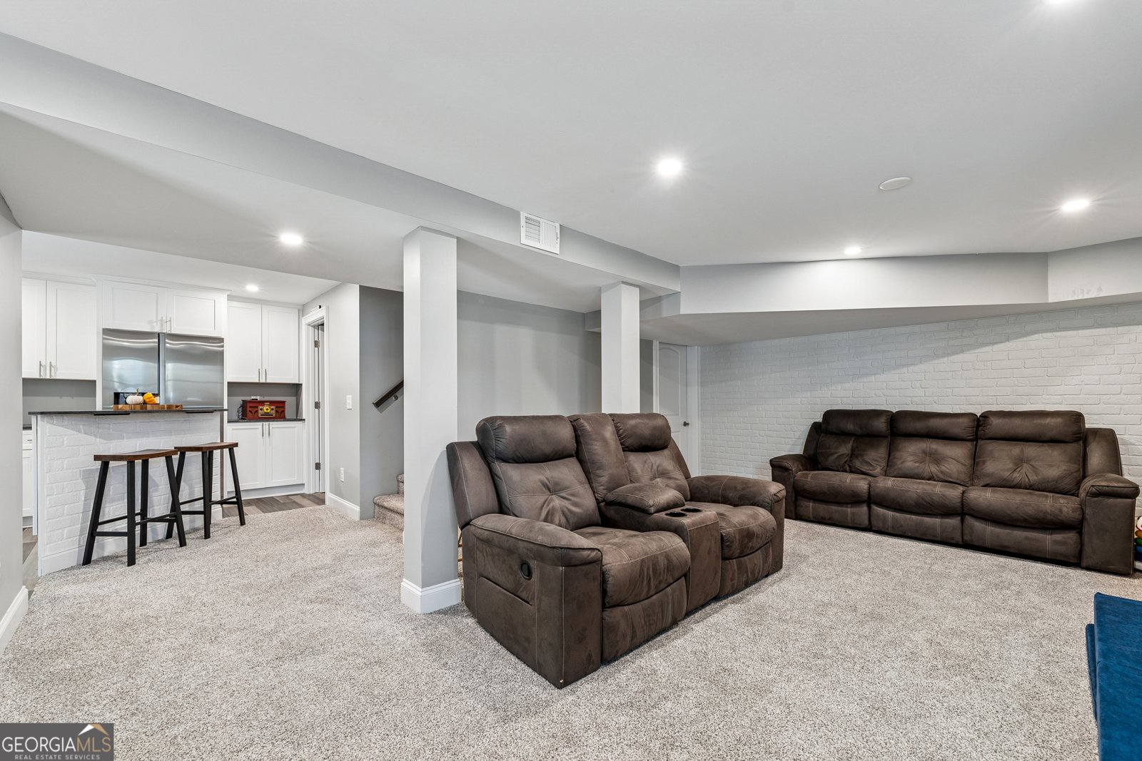 2405 VIRGINIA HEIGHTS Drive Cumming - 31