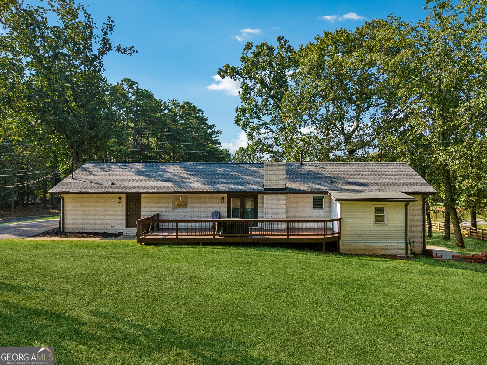 2405 VIRGINIA HEIGHTS Drive Cumming - 37