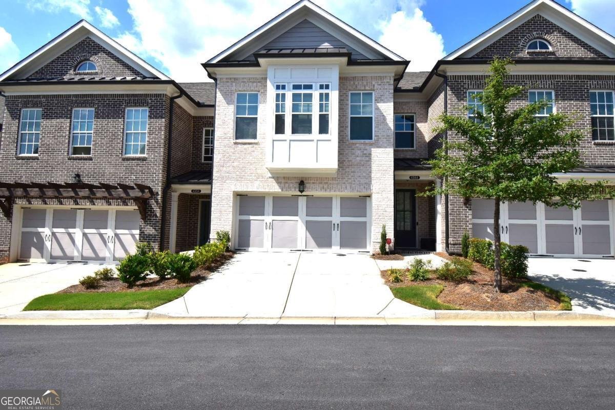 4944 Sealy Circle Peachtree Corners - 2