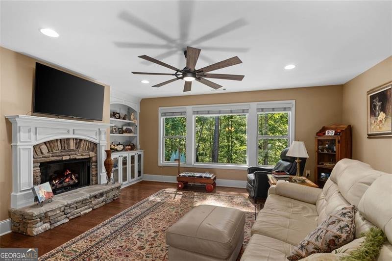 278 Summit Trail Dallas - 40