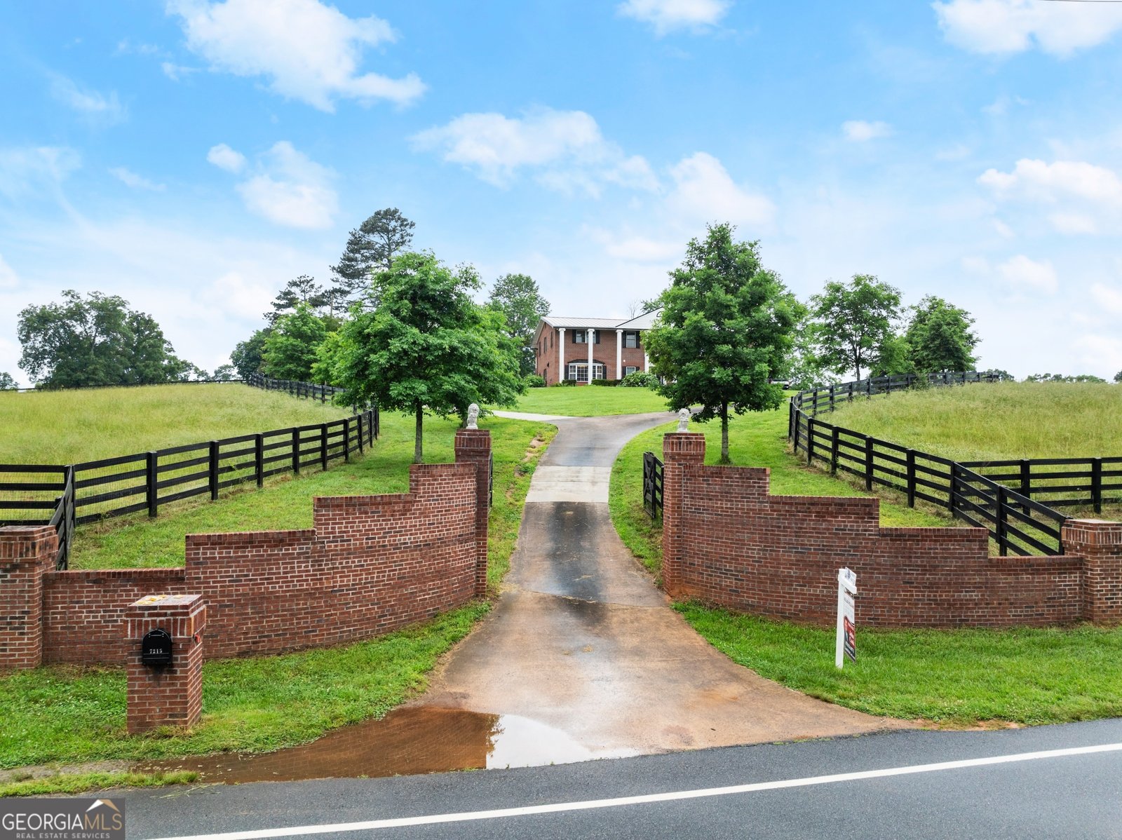 7215 Kelly Bridge Road Dawsonville - 77