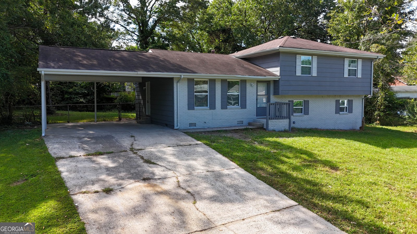 5790 Twain Drive Ellenwood - 2