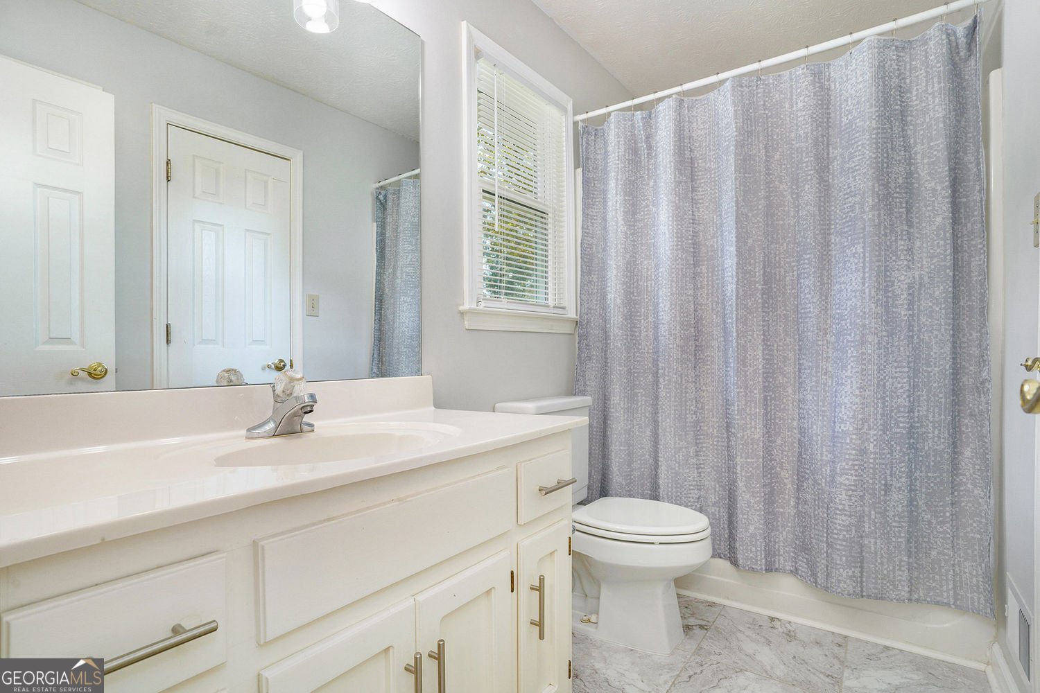 1020 Thornwood Circle Covington - 23