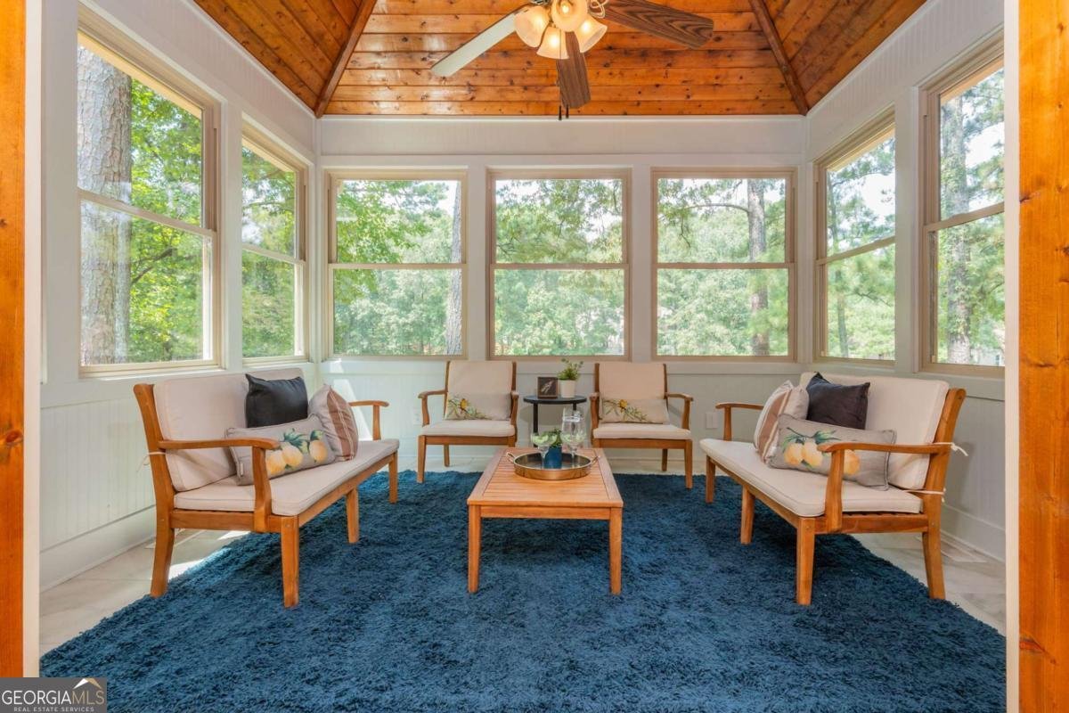 220 Malvern Place Roswell - 6