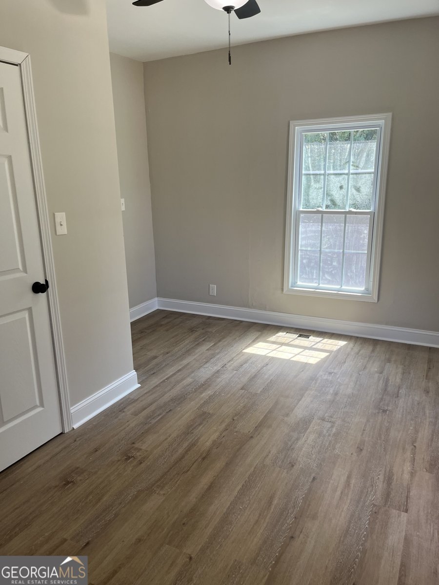 802 Jd Parham Drive Manchester - 16