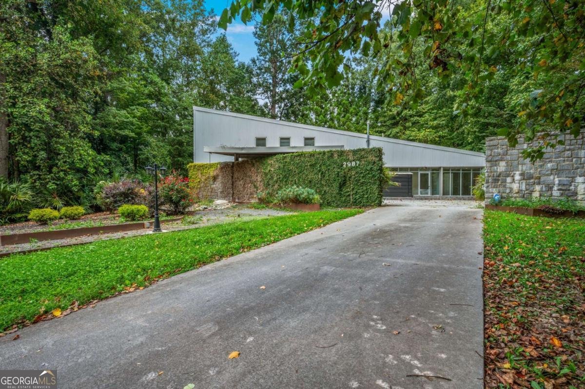2987 Northside Drive Atlanta - 1