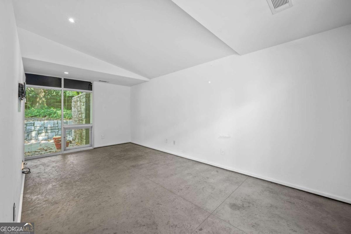 2987 Northside Drive Atlanta - 28