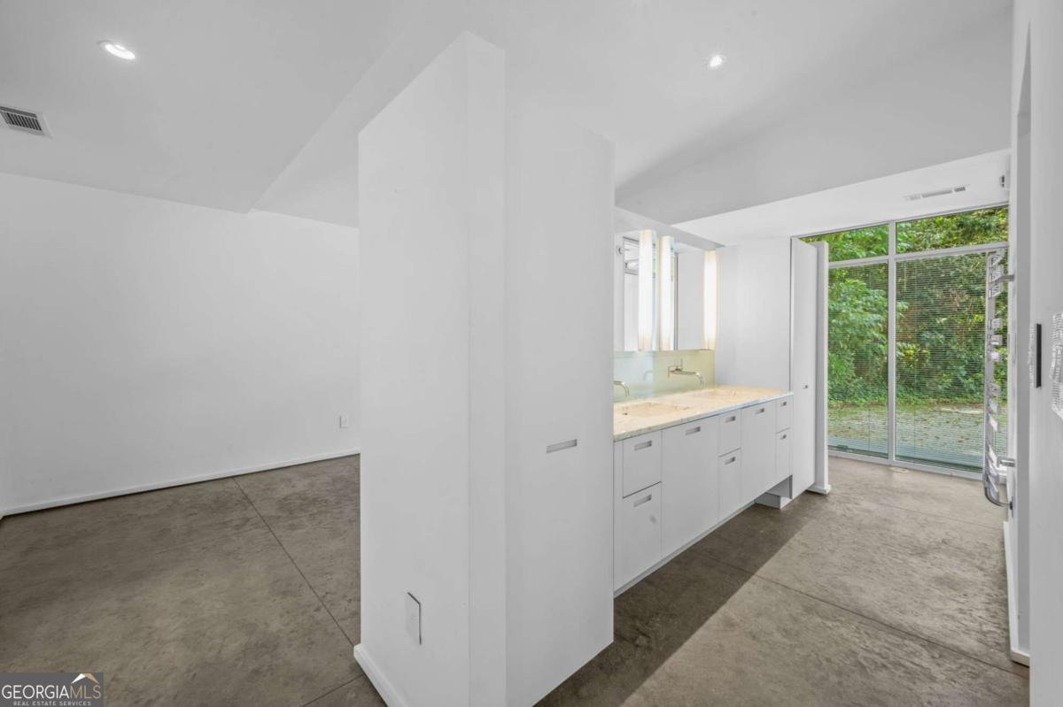 2987 Northside Drive Atlanta - 29