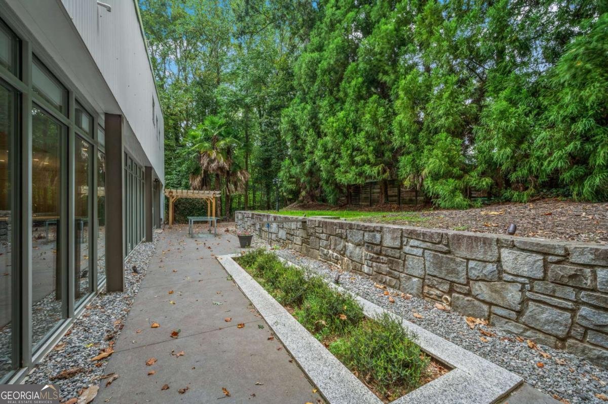 2987 Northside Drive Atlanta - 39