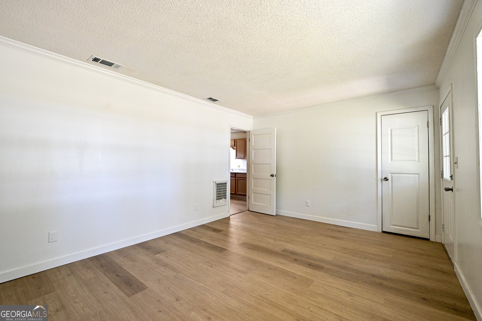 2307 Evergreen Drive Albany - 3