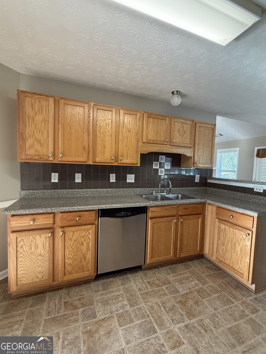 252 Oceanliner Drive Winder - 10