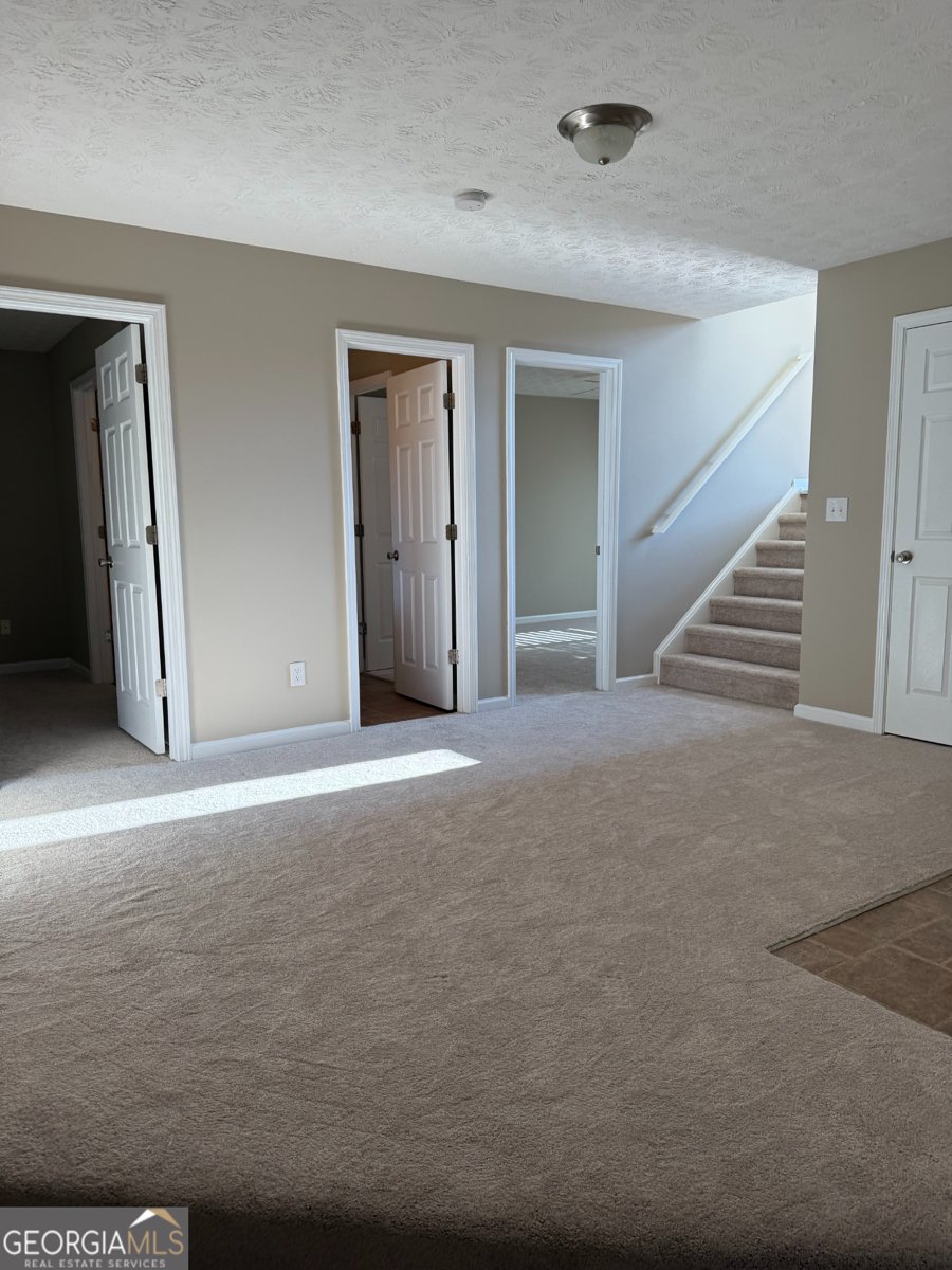 252 Oceanliner Drive Winder - 33