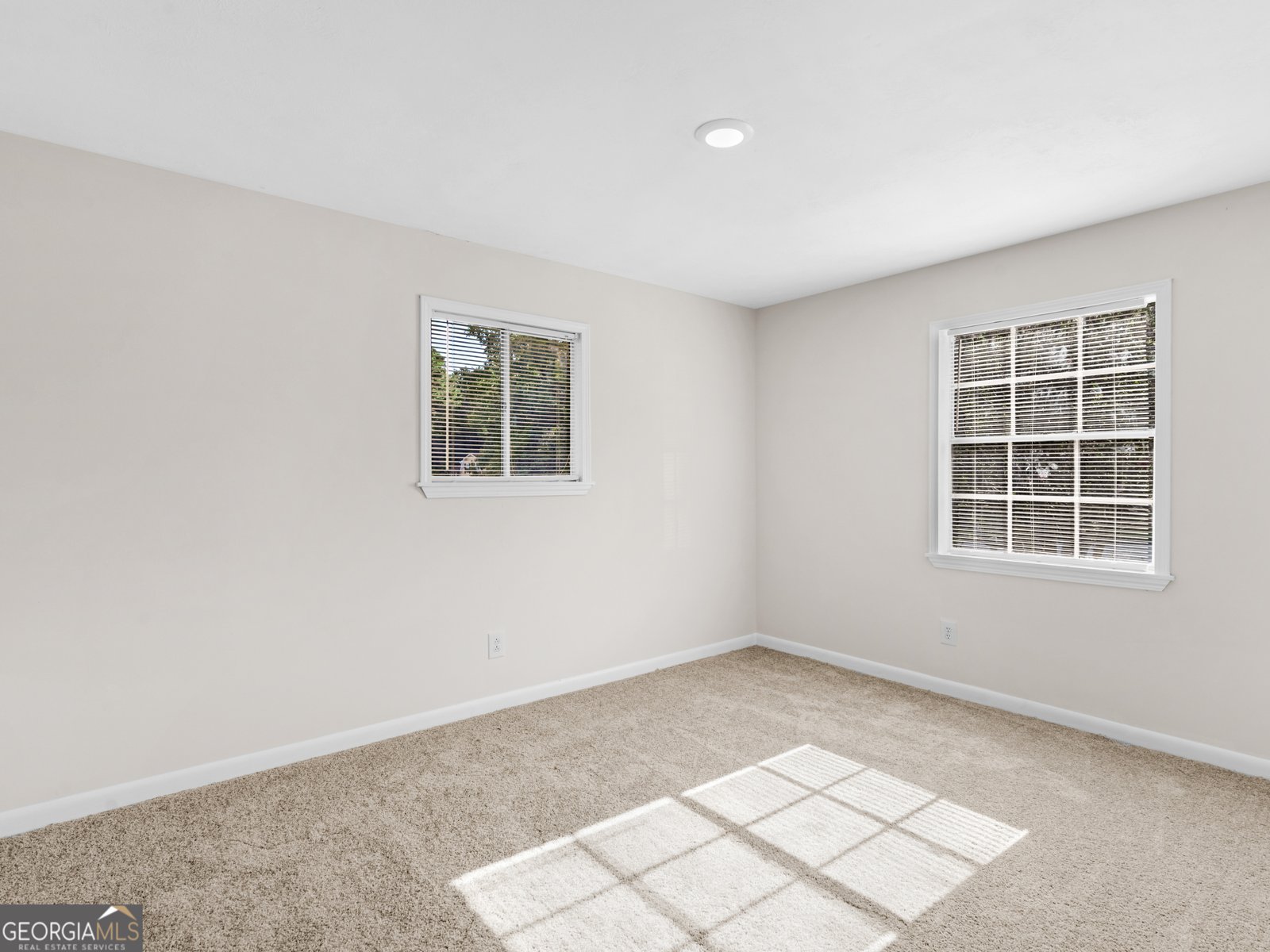 6637 Bedford Road Rex - 32