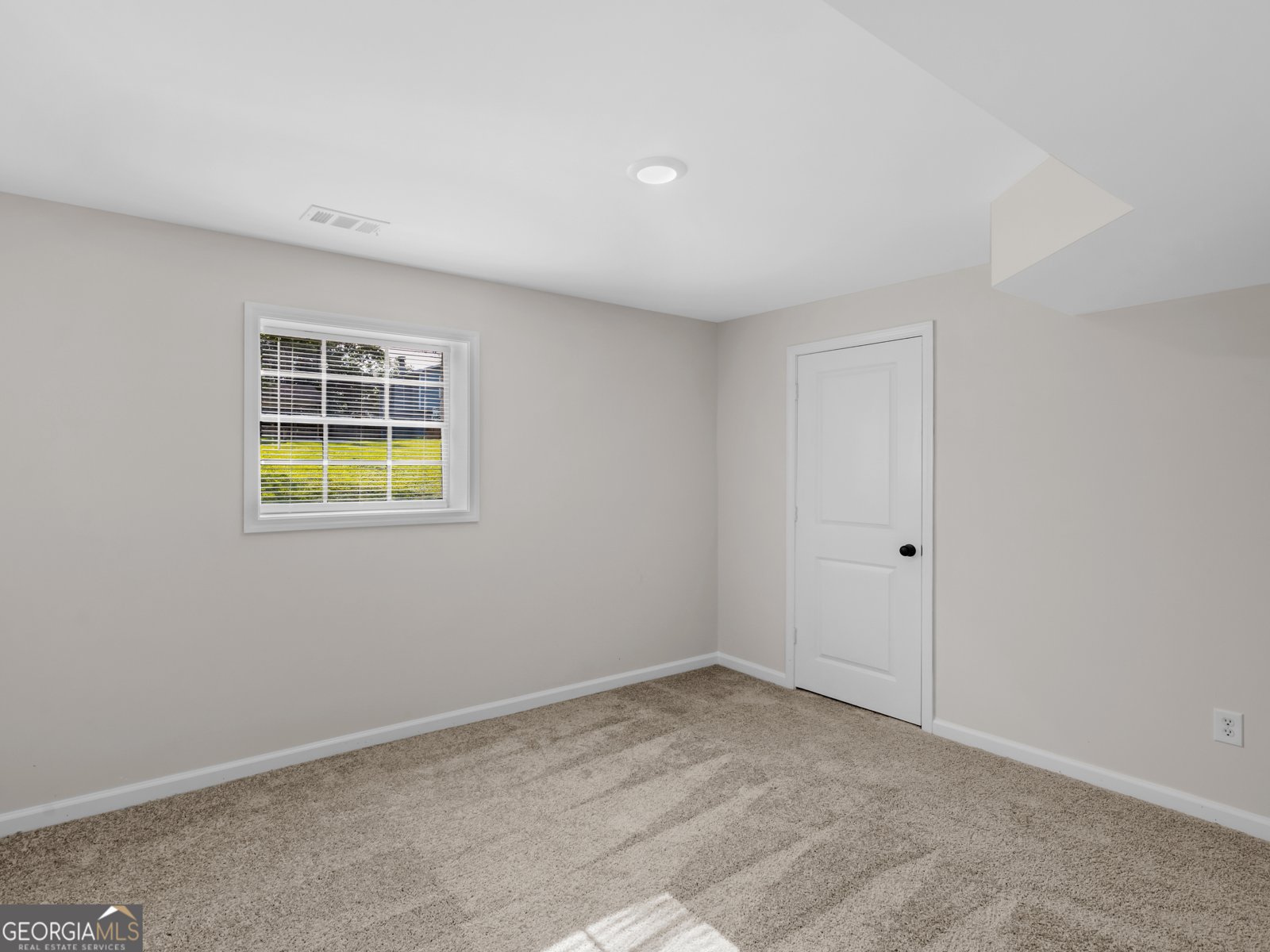 6637 Bedford Road Rex - 43