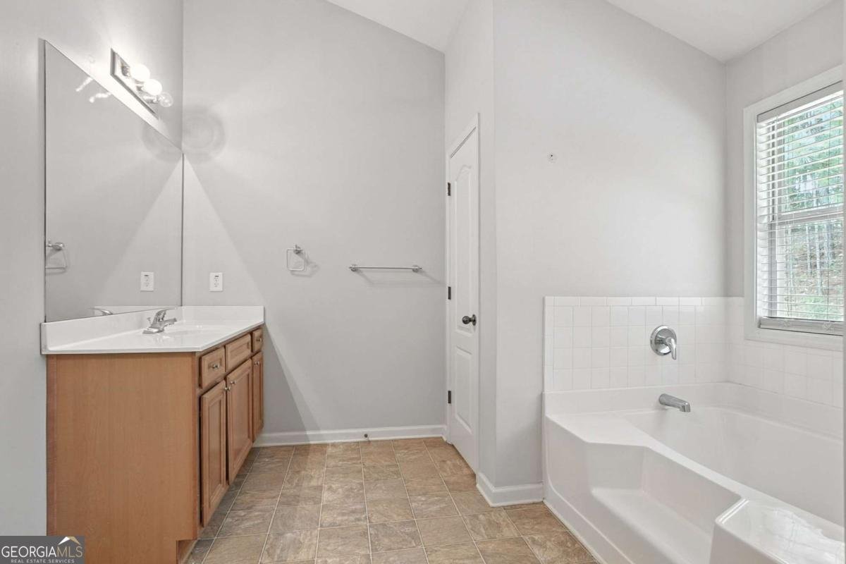 4295 Suwanee Mill Drive Buford - 24