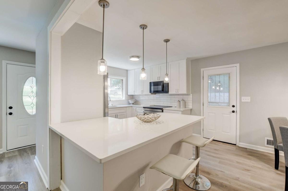 493 Woods Drive Atlanta - 11