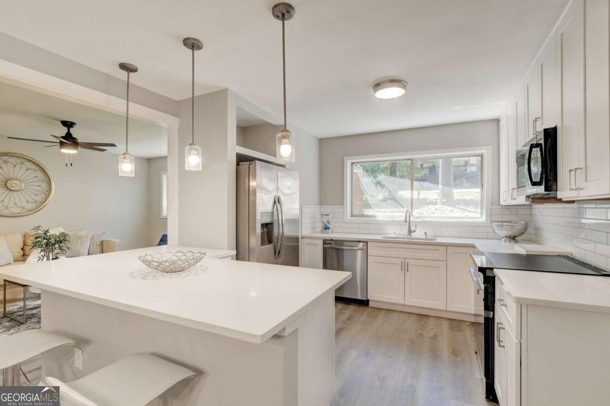 493 Woods Drive Atlanta - 12